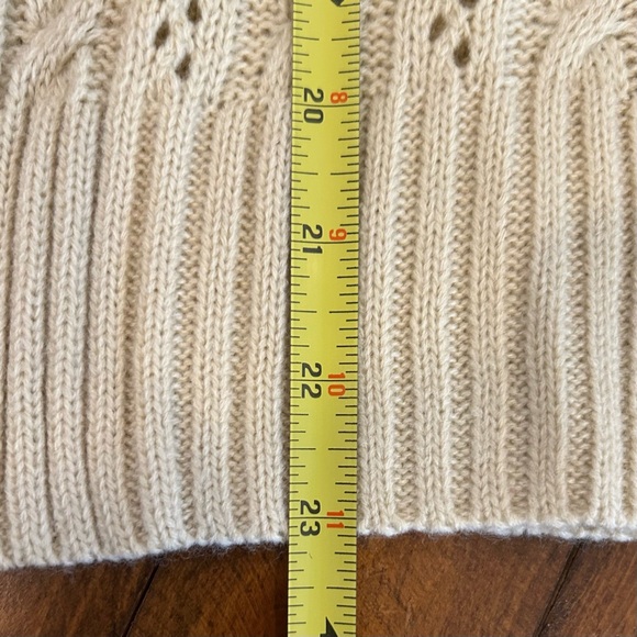 NEW Cabled Cardigan Sweater NEW - Picture 9 of 9